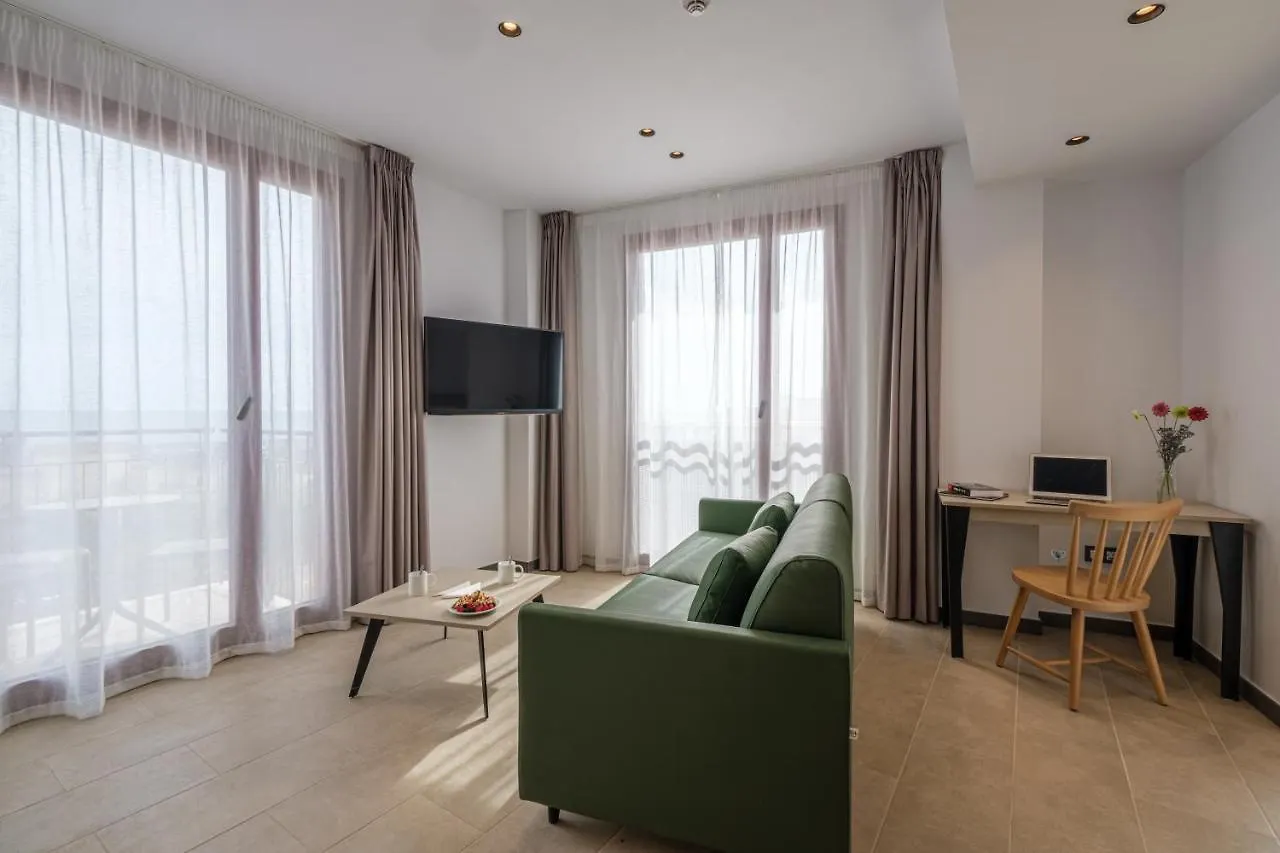 Tgna Reial 1 Apartman Tarragona